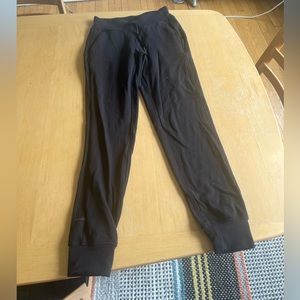 Black lululemon joggers